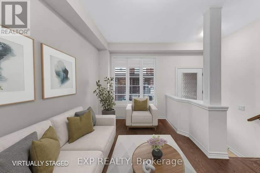 18 Hough Lane, Ajax, photo 5