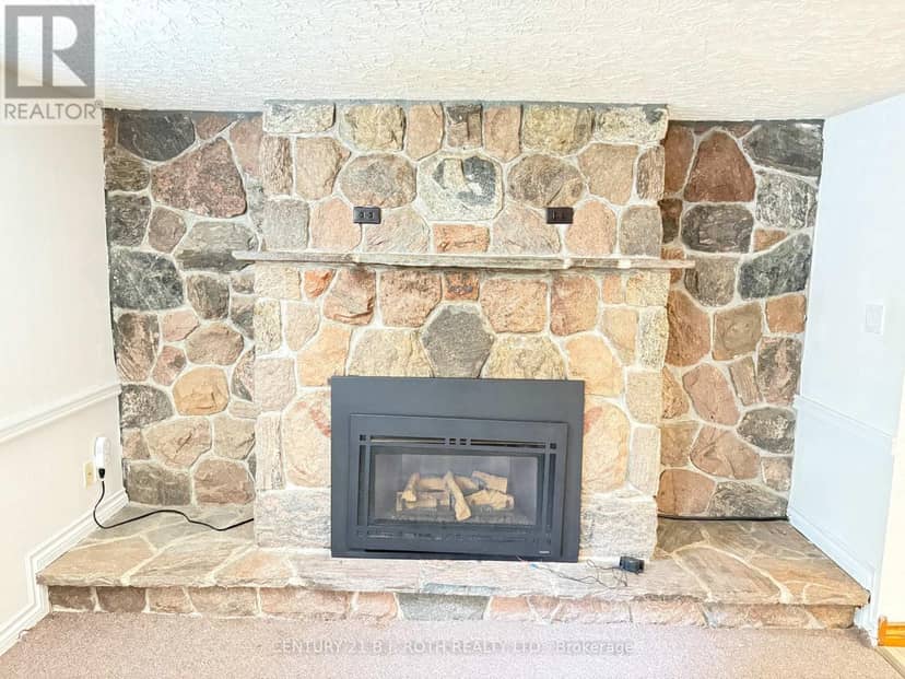 33 Beaumaur Drive — photo 19 of 27