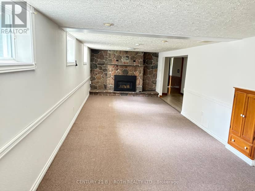 33 Beaumaur Drive — photo 18 of 27