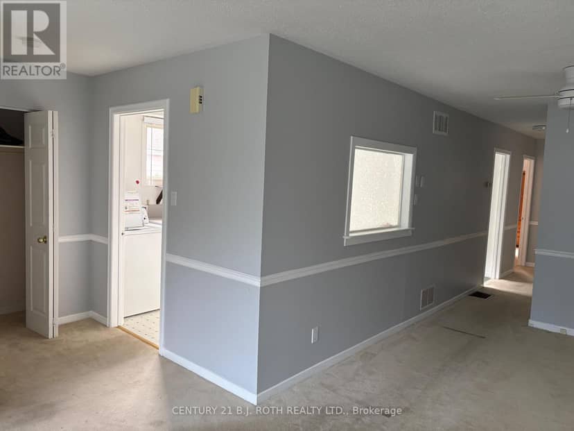 33 Beaumaur Drive — photo 8 of 27