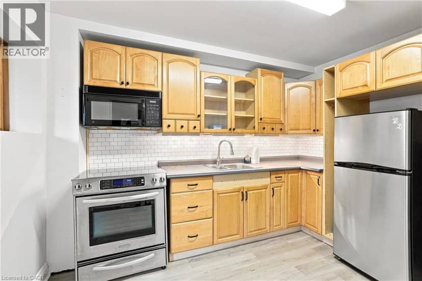 52 KENSINGTON Avenue N — photo 22 of 40