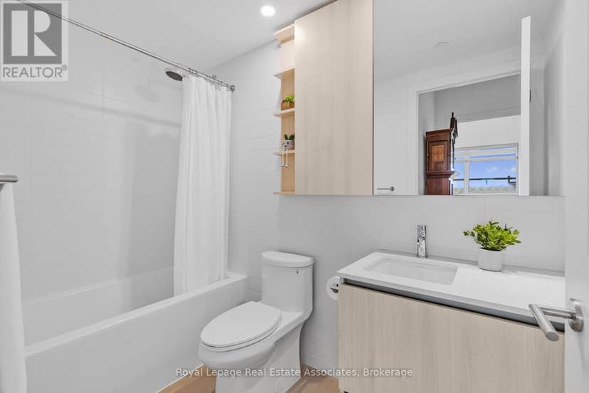 805 - 21 Park Street E — photo 6 of 27