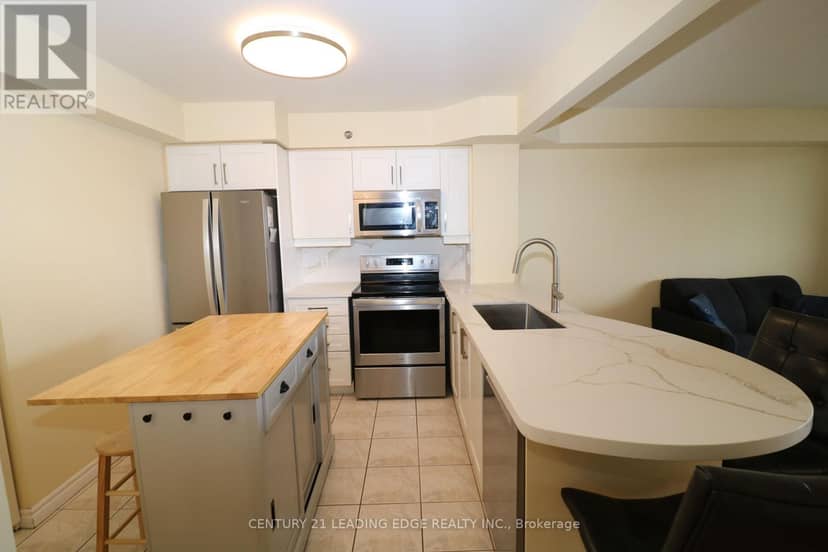 305 - 4640 Kimbermount Avenue, Mississauga, photo 3