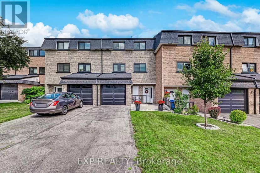 6 Poplar Crescent, Aurora, photo 2