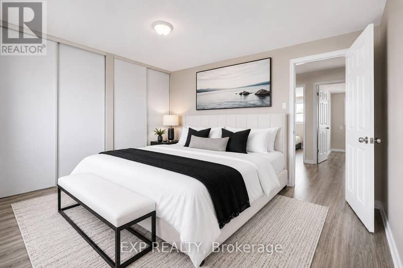 6 Poplar Crescent — photo 28 of 40