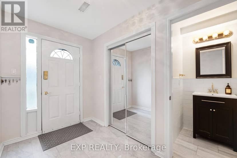6 Poplar Crescent, Aurora, photo 6
