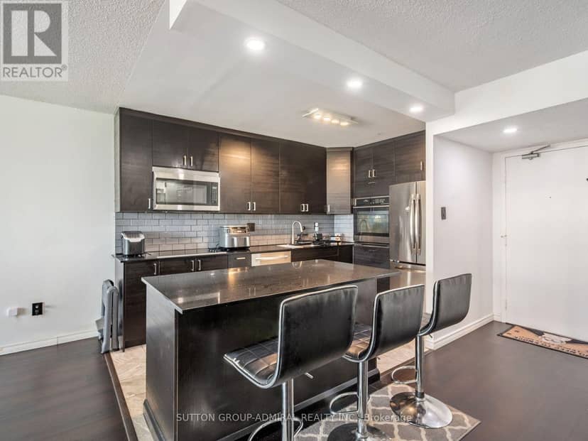 1811 - 10 Martha Eaton Way, Toronto, photo 5