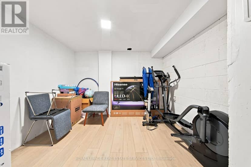 16 Oldham Road — photo 30 of 40