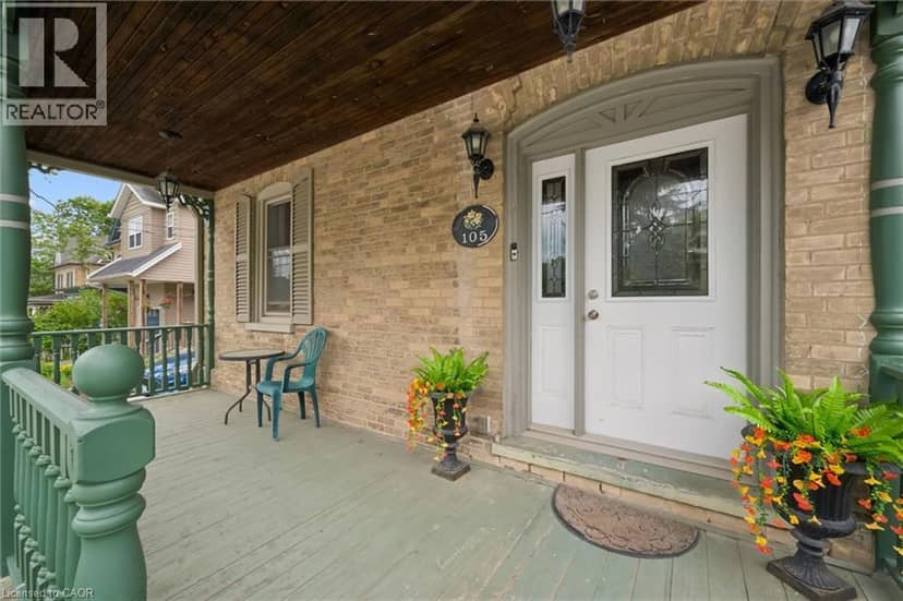 105 SNYDER'S Road W, Baden, photo 2