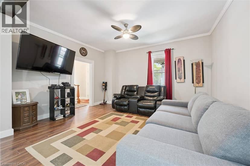 105 SNYDER'S Road W, Baden, photo 4