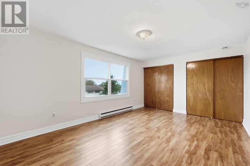 48 Regal Road — photo 18 of 38