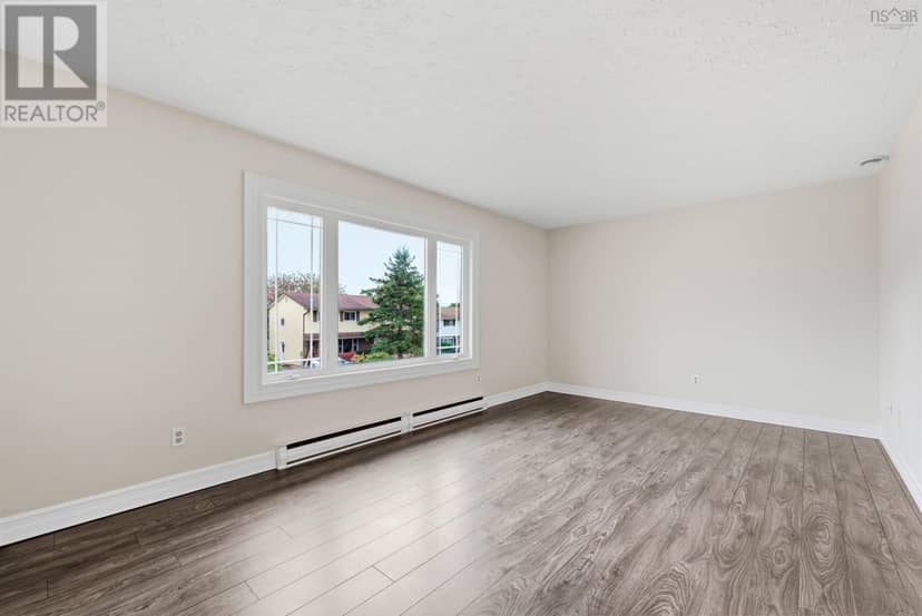 48 Regal Road — photo 6 of 38