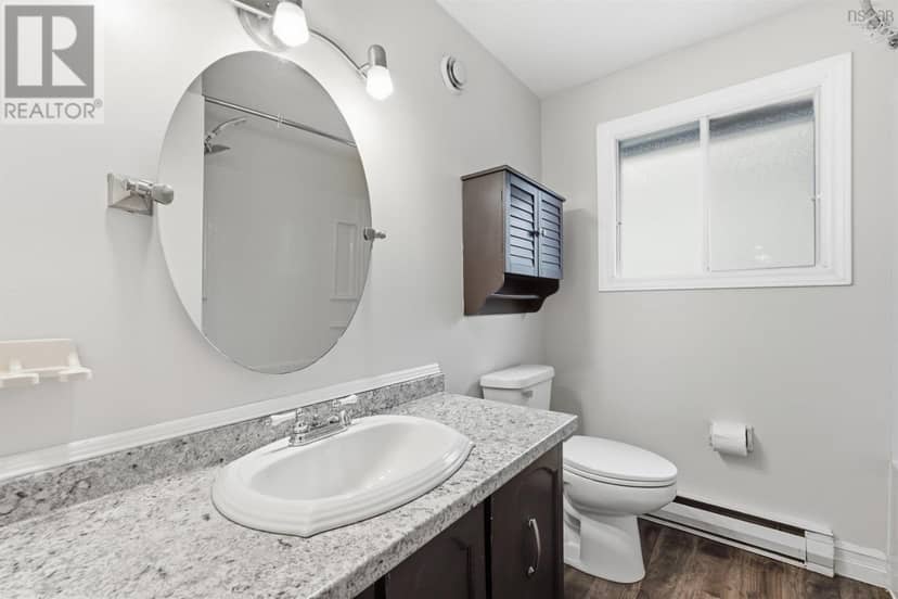 48 Regal Road — photo 19 of 38