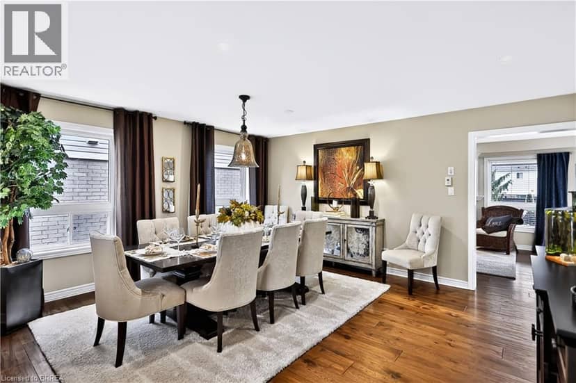 30 WALDIE Crescent — photo 4 of 40