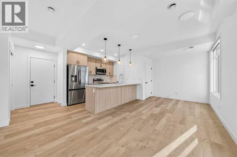 177 148 Avenue NW — photo 9 of 39