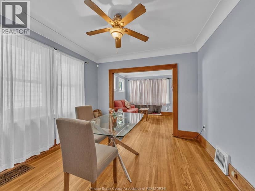 1673 Cadillac STREET — photo 11 of 34