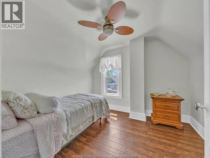 1673 Cadillac STREET — photo 23 of 34