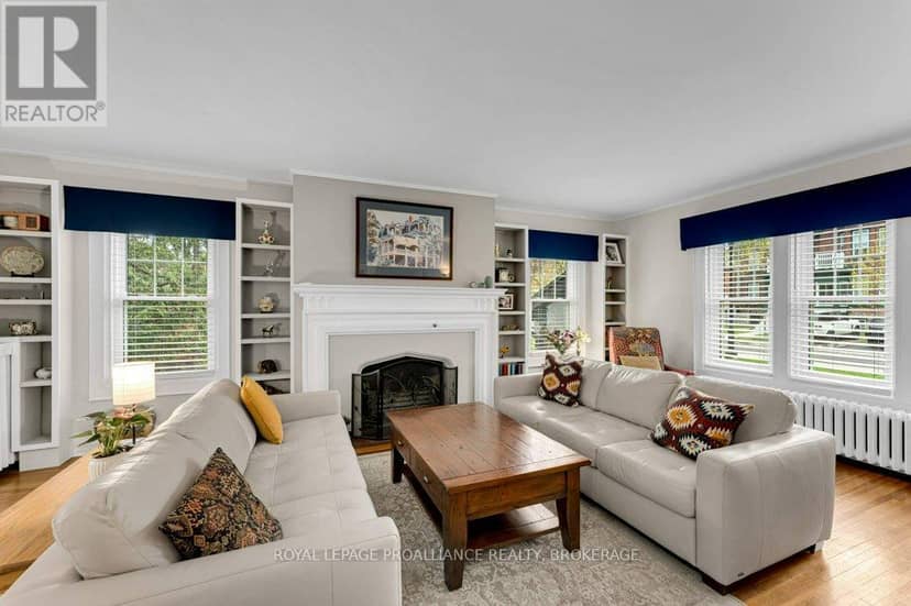 163 Pine Street — photo 8 of 40