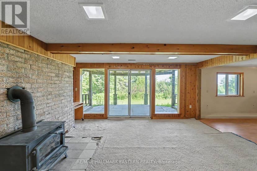 473 Sunset Crescent — photo 36 of 40
