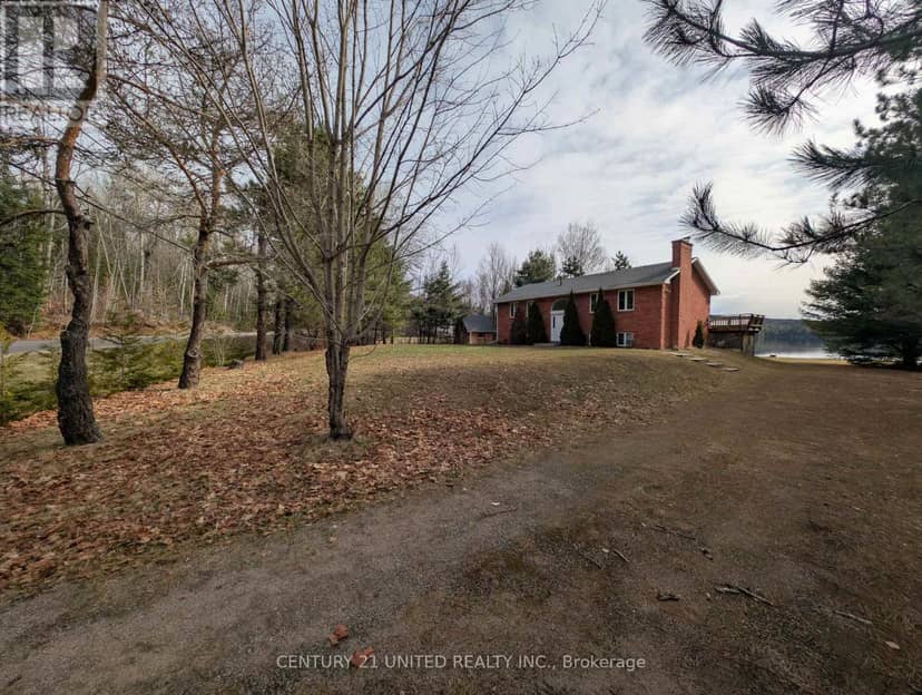 1012 Papineau Lake Road, Hastings Highlands, photo 2