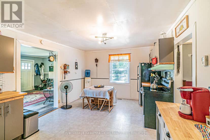3305 County Rd 48 — photo 11 of 33