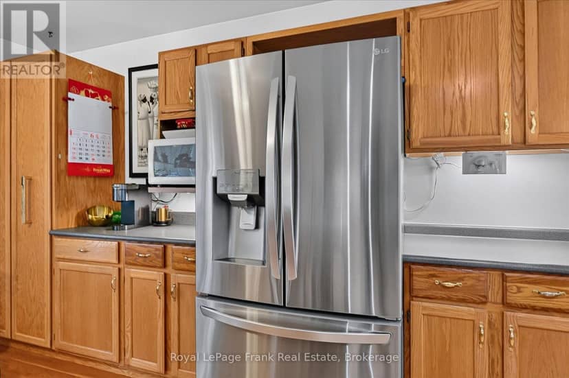 34 Birch Point Drive — photo 13 of 40
