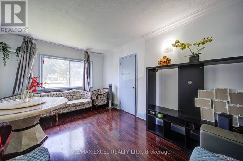39 Kilmarnock Avenue, Toronto, photo 8