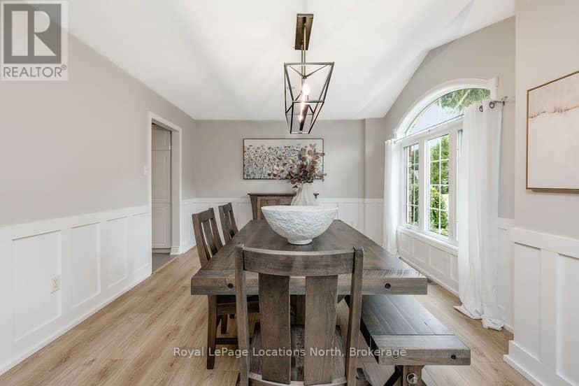 45 Bush Crescent — photo 15 of 36