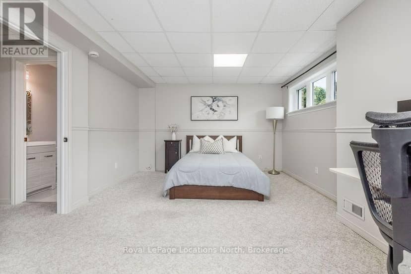 45 Bush Crescent — photo 26 of 36
