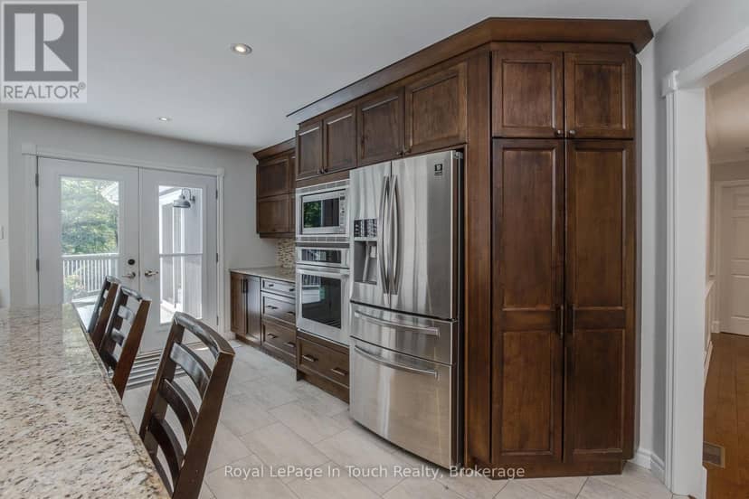 88 Church Street — photo 20 of 40