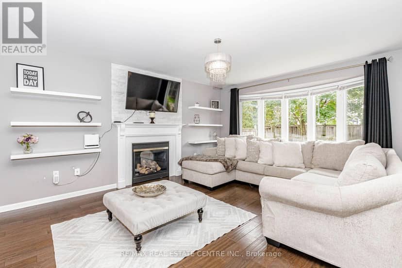 12 Dunning Drive — photo 8 of 30
