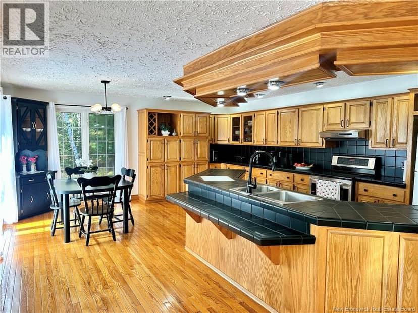 954 Main Street — photo 12 of 34