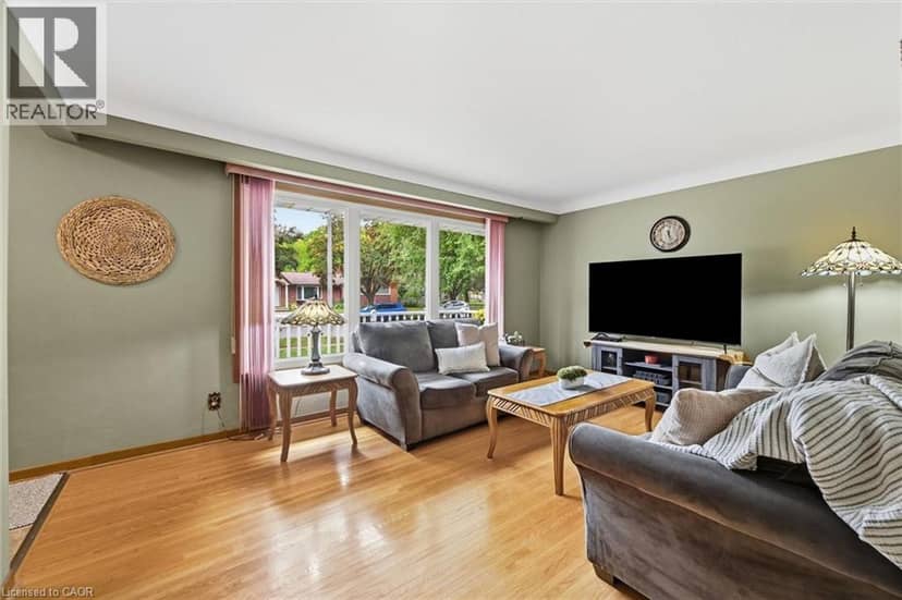 6495 BRACKEN Street — photo 7 of 39