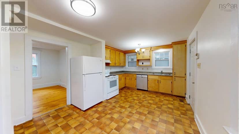 9517 Commercial Street — photo 13 of 40