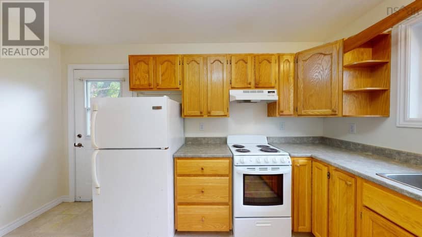9517 Commercial Street — photo 40 of 40