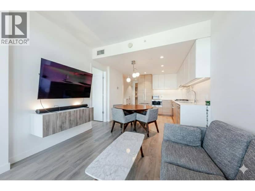 808 1045 AUSTIN AVENUE, Coquitlam, photo 2
