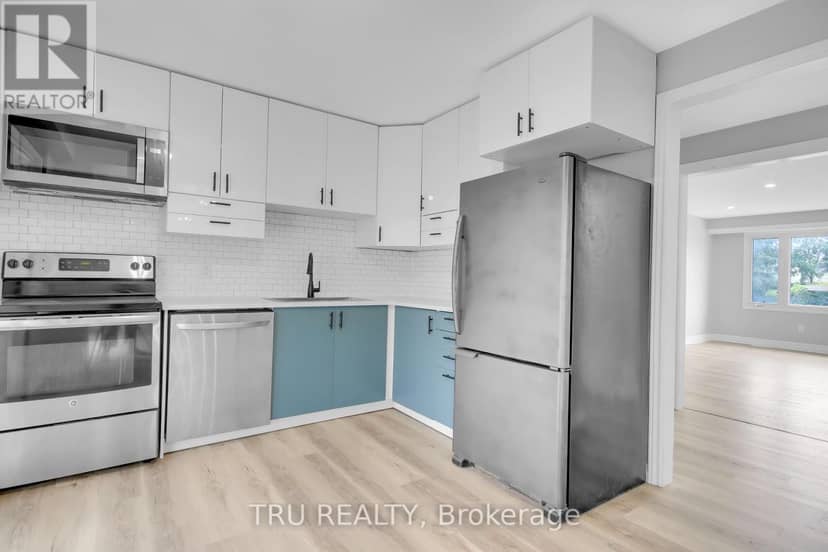 52 Greenboro Crescent — photo 16 of 37