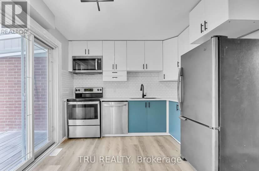 52 Greenboro Crescent — photo 17 of 37