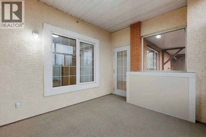 202, 4512 52 Avenue — photo 9 of 40