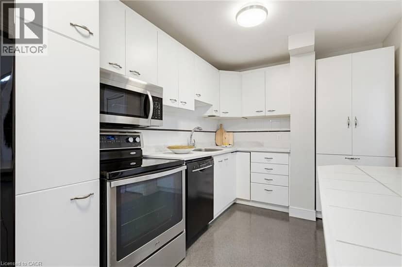 444 STONE CHURCH Road W Unit# L4 — photo 9 of 37