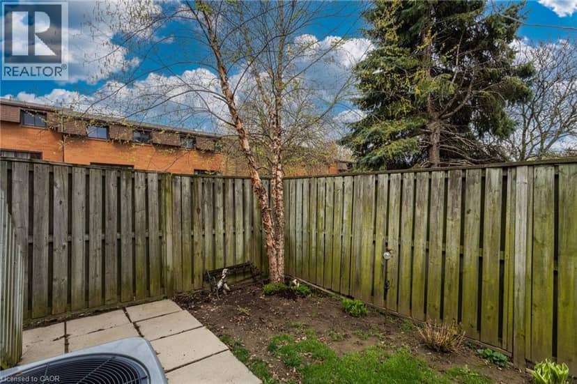 444 STONE CHURCH Road W Unit# L4 — photo 32 of 37
