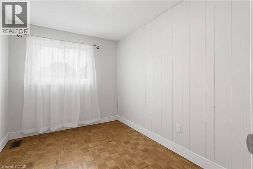 444 STONE CHURCH Road W Unit# L4 — photo 18 of 37