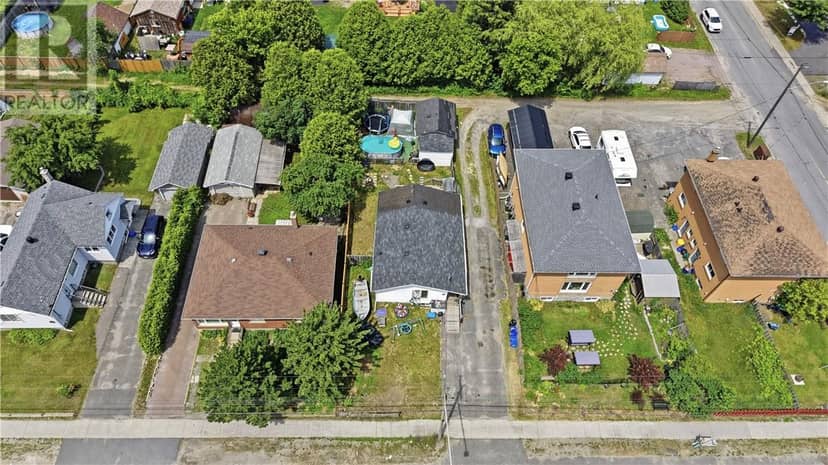 3297 Falconbridge Highway, Garson, photo 2
