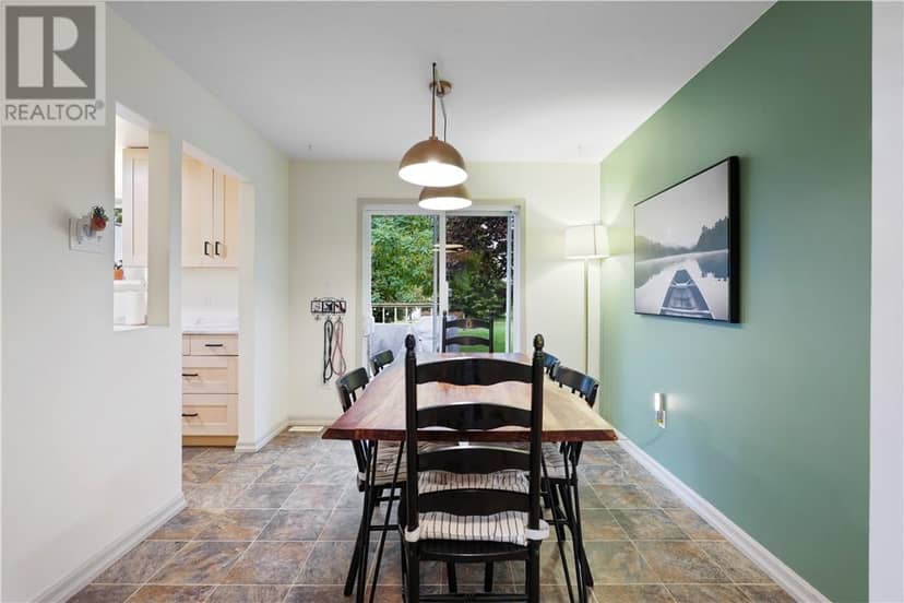 147 THORNE Street — photo 22 of 37