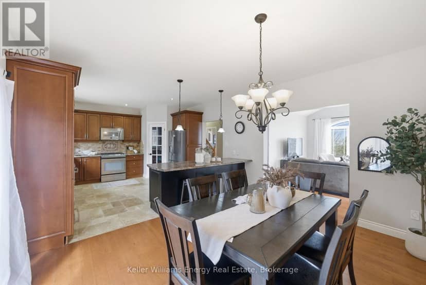 332 Carnegie Beach Road, Scugog, photo 7
