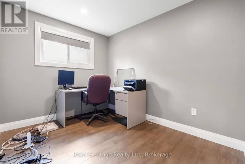 48 Silver Birch Street — photo 13 of 29