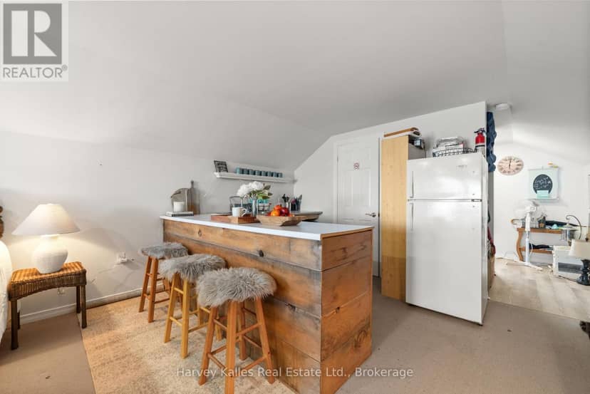 12130 Loyalist Parkway — photo 26 of 28