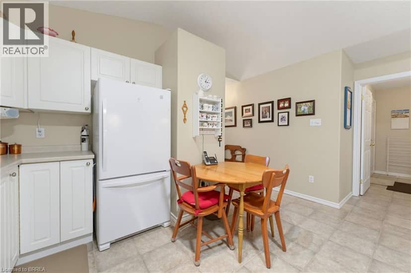 73 MORTON Avenue W Unit# 9 — photo 13 of 31