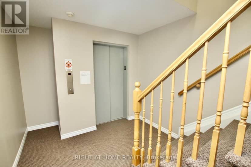 301 - 2 Warner Street — photo 35 of 37