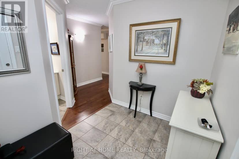 301 - 2 Warner Street, Russell, photo 5